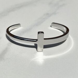 New! “Ximena” Adjustable Silver Bracelet